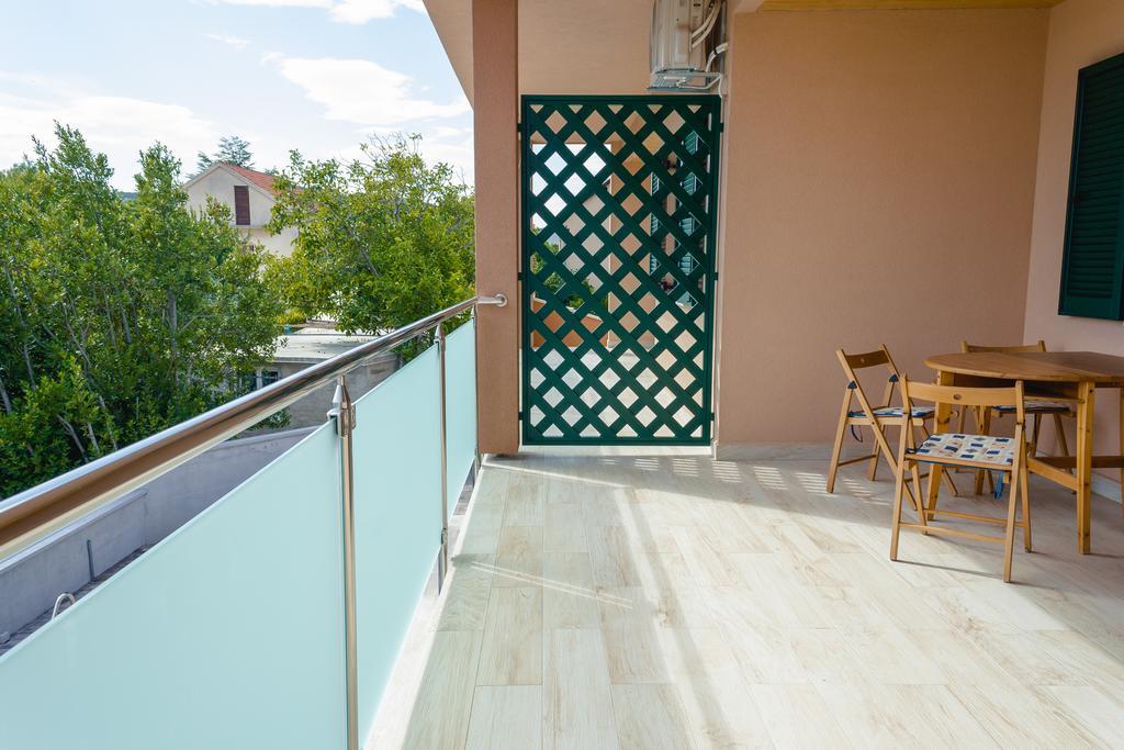 Apartments Dujic Tribalj Rum bild