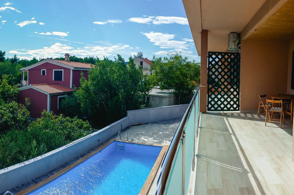 Apartments Dujic Tribalj Rum bild