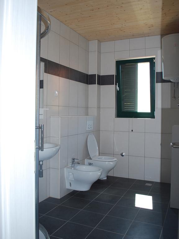Apartments Dujic Tribalj Rum bild